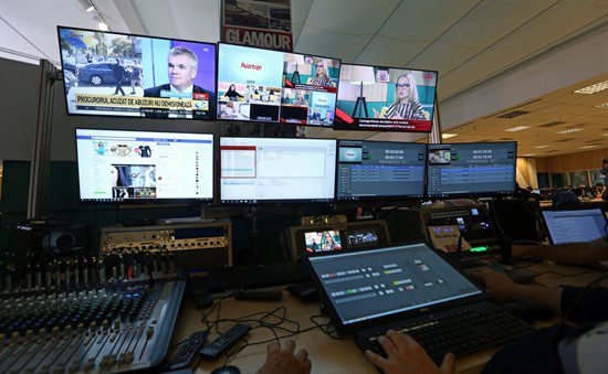 Ringier România investește în conținut video: propriul studio și emisiuni urmărite de milioane de români 3 Ringier România investește în conținut video: propriul studio și emisiuni urmărite de milioane de români - imagine studio video