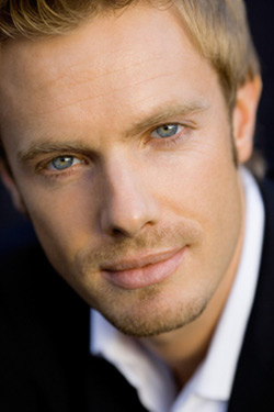 Andrew von Oeyen, pianist