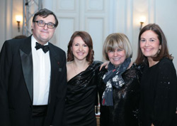 Sampanie si moda in Micul Paris 3 Henri PAUL, Daniela CONSTANTIN, Doina LEVINTA si Marina VAN WEDDINGEN