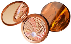 Noutati cosmetice in aprilie 2010 4 BEAUTY KALEIDOSCOPE, Lancaster