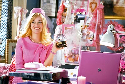 Reese Witherspoon: Trebuie sa gasesti ceea ce te face unic 3 Reese Witherspoon, Blonda de la Drept