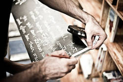 Curtea Veche, McCann Erickson si creative shop-ul Griffon and Swans, va prezinta: 3 Sufrageria