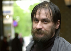 20 de ani de texte la (revista) 22 3 Dan Perjovschi, grafician, scriitor