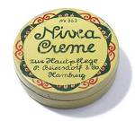 NIVEA sarbatoreste 100 de ani de ingrijire a pielii 4 1619015.nivea creme anul 1911