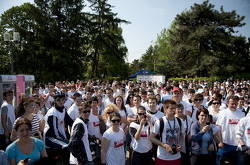 Vedetele au alergat la crosul ”Viva! la Revolucion" 5 cros, Viva