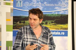 Dr. Mugur Ciumageanu