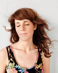 Dosar Invata sa te relaxezi - Cum sa oprim cursa 3 1747343.fata roscata