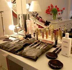 Perfect Place for Perfect Eyebrows 3 1805863.dscn7675