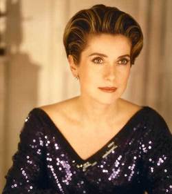 2059702.catherine deneuve