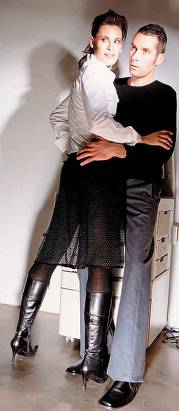 2074074.adulter inselat