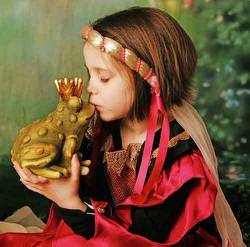 Ce ne spun de fapt povestile? 3 2118629.printesa saruta broscoiul