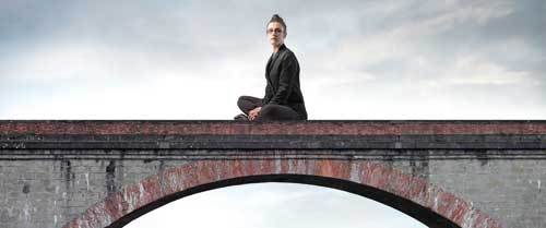 Etapele noastre profesionale 3 2122875.pod femeie