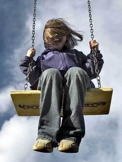 2122877.fetita leagan