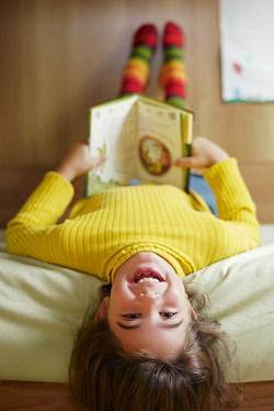 O camera Feng Shui pentru copii 3 2122886.fetita lectura