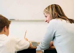 Parinti-profesori, deveniti adevarati aliati 3 2126393.copil parinte lectii