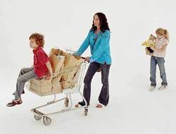 Femeie singura, mama... incotro? 3 2127911.mama copii