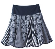 Negru si Alb 5 fusta, repere stil