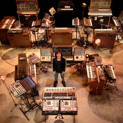 Jean Michel Jarre prezinta Oxygene 3 Jean Michel Jarre, Oxygene, muzica electronica, sintetizator, analog