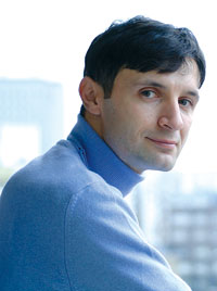 Ion Manolescu il prefera pe William Gibson 3 Ion Manolescu, scriitor