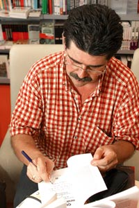 Radu Paraschivescu, scriitor