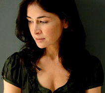 Sadie Jones, scriitoare