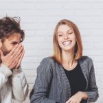 6 motive sa zambesti in fiecare zi 8 femeie care rade si are incredere in ea iti da motive sa zambesti