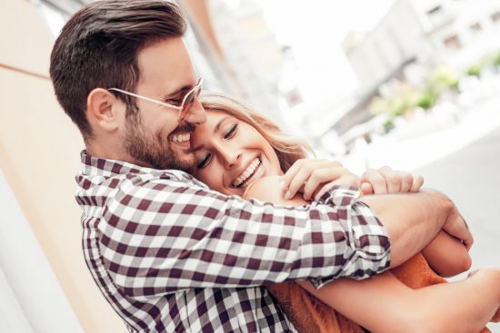 dating într- o relație