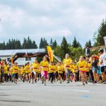 Aproape 1,500 de alergători înregistrați și peste 15,000 euro strânși la a IX-a ediție a DHL Carpathian Marathon 6 DHL Carpathian Marathon cursa copii
