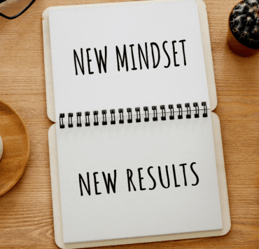 Nu risipi niciodată o criză bună. Mentalitatea pe timp de criză! 7 change your life in 30 days