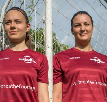 Footballicious Girls: Fotbal și feminitate cu Ana Maria Mîndruță și Diana Gheorghe, două dintre fondatoarele proiectului 8 Footballicious Girls 6 e1589572489279