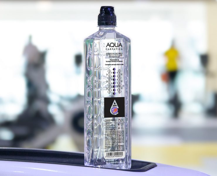 AQUA-Carpatica-Sports-Cap-desemnat-Produsul-Anului-2020