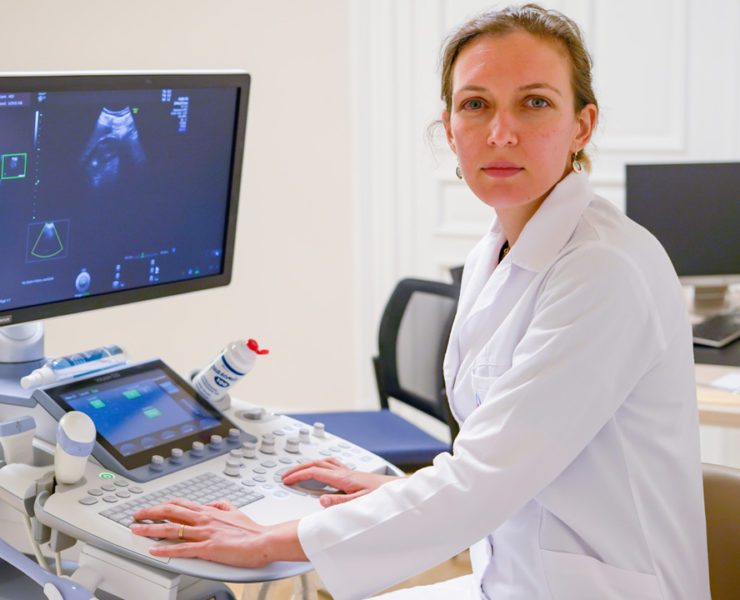 s-a-încheiat-Proiectul-GEST-URGENT-prin-care-440-de-medici-și-moașe-din-instituțiile-publice-și-au-îmbunătățit-nivelul-de-competențe