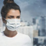 scapă-pentru-totdeauna-de-acneea-cauzată-de-mască