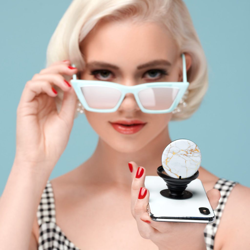 Universul Popsockets, inovaţie şi fashion într-un singur accesoriu 6 PopMirror2-HP-Box