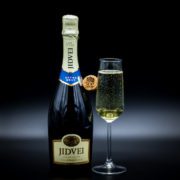 Spumant Jidvei Mugur Cristescu