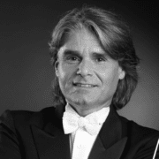 dirijorul-ion-marin-cavaler-al-ordinului-artelor-și-literelor-al-republicii-franceze