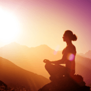 legătura-dintre-mindfulness-și-gradul-de-fericire-personală