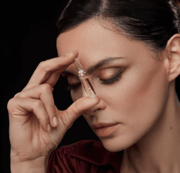 Catrinel Menghia: „Frumusețea nu poate fi separată de personalitatea unei persoane” 8 Catrinel-Menghia-frumusețea-nu-poate-fi-separată-de-personalitatea-unei-persoane