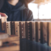 oare-mă-iubea-cu-adevărat