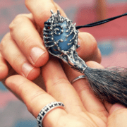 bijuteria-ca-descoperire-și-transformare-de-sine