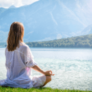 calea-devenirii-dezvoltarea-personală-vs-dezvoltarea-spirituală