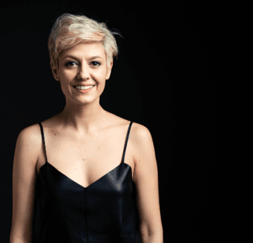 Despre emoții, cu actrița antreprenoare Ada Galeș 9 despre-emoții-cu-actrița-antreprenoare-ada-galeș