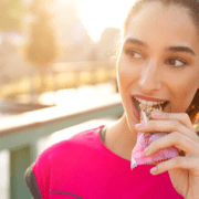 mondelēz-international-avansează-cu-agenda-snacking-made-right