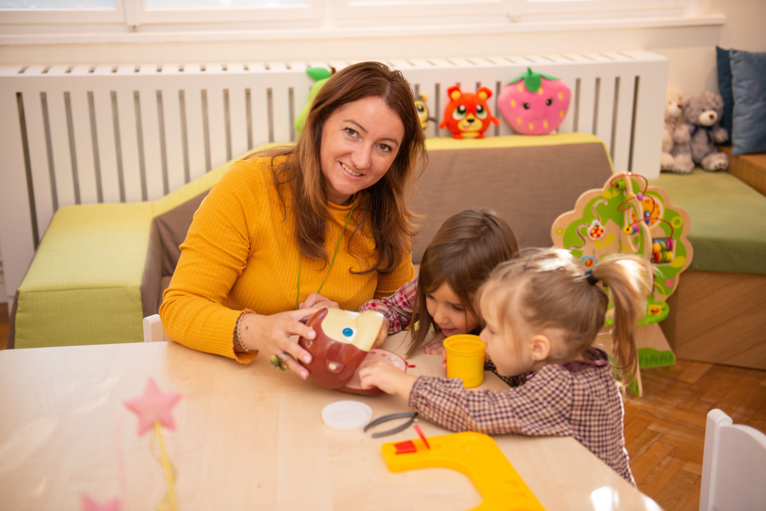 Teama de dentist, învinsă prin joc și creativitate 3 bianca-radu-dentestet4kids-2