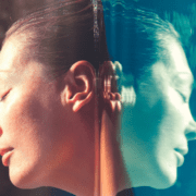 adevărul-din-oglindă