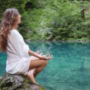 sacrul-din-ogradă-universul-ca-divinitate