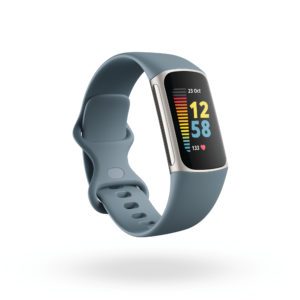 Fitbit Charge 5, trackerul care redefinește rezistența și puterea, disponibil în România 5 Fitbit Charge 5 Steel Blue Platinum 2