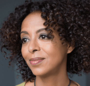 editura nemira lanseaza umbra regelui un roman de exceptie nominalizat la man booker prize in 2020