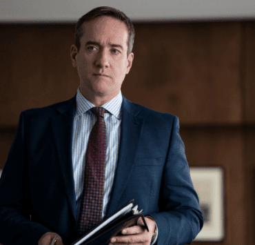 Matthew Macfadyen: „Tom Wambsgans e pur și simplu un tip ridicol care te abordează cu lucruri îngrozitoare, de prost gust, nepotrivite tot timpul” 7 matthew-macfadyen-tom-wambsgans-e-pur-și-simplu-un-tip-ridicol-care-te-abordează-cu-lucruri-îngrozitoare-de-prost-gust-nepotrivite-tot-timpul