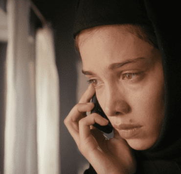 Filmul MIRACOL, de Bogdan George Apetri, se vede în prezența echipei 9 filmul-miracol-de-bogdan-george-apetri-se-vede-în-prezența-echipei